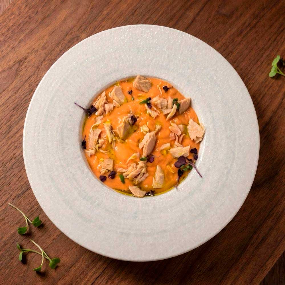 Salmorejo con bonito o jamón